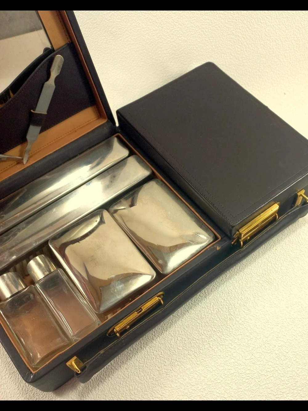 Vintage Toiletry Case
